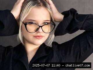Joi, Snapshot, Footsex, Striptease, Roleplay, Fingering, Dancing, Close up,..., Nippleclamps 18