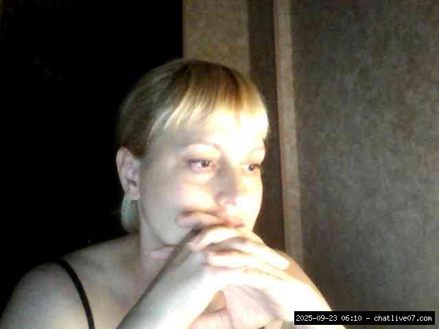 Group chat for 40 tokens, Full privates for 90 tokens, Privates for 90 toke..., trimmed 3