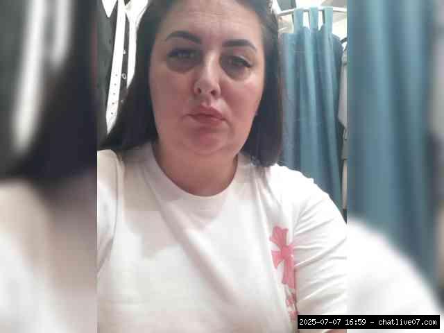 Group chat for 40 tokens, Full privates for 90 tokens, Privates for 90 toke..., Ukrainian 6