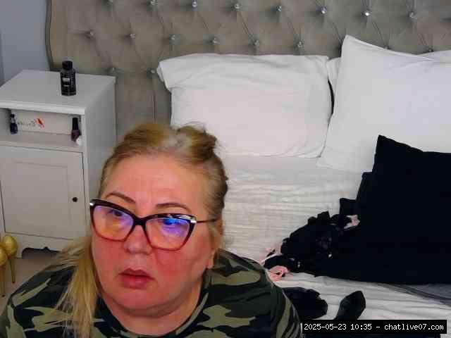 Group chat for 20 39 tokens, Full privates for 90 tokens, Privates for 30 5..., indian grannies 11