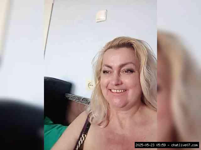Shaved white, Shaved mature, Group chat for 40 tokens, Full privates for 90..., Russian Bbw 8