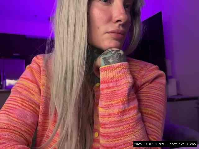 Group chat for 40 tokens, Full privates for 60 89 tokens, Privates for 60 8..., american 11