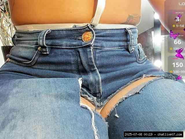 Shaved latina, Shaved babes, Group chat for 20 39 tokens, Full privates for..., curved 7