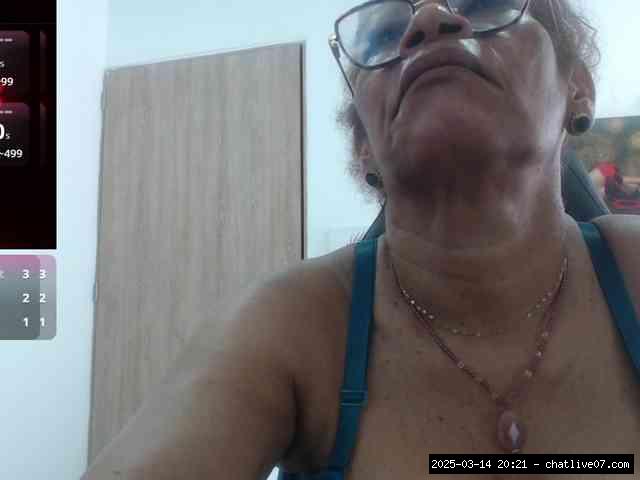 Group chat for 20 39 tokens, Full privates for 90 tokens, Privates for 30 5..., Big Tits Grannies 4