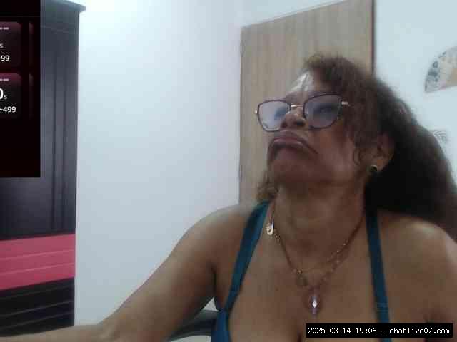 Group chat for 20 39 tokens, Full privates for 90 tokens, Privates for 30 5..., white grannies 19