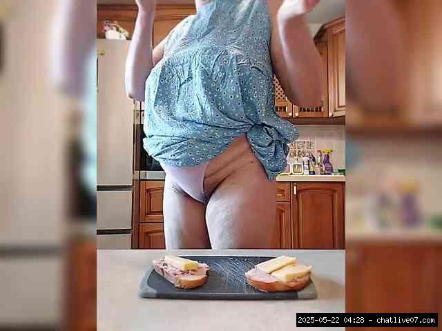 Group chat for 40 tokens, Full privates for 90 tokens, Privates for 60 89 t..., Ukrainian Mature 4