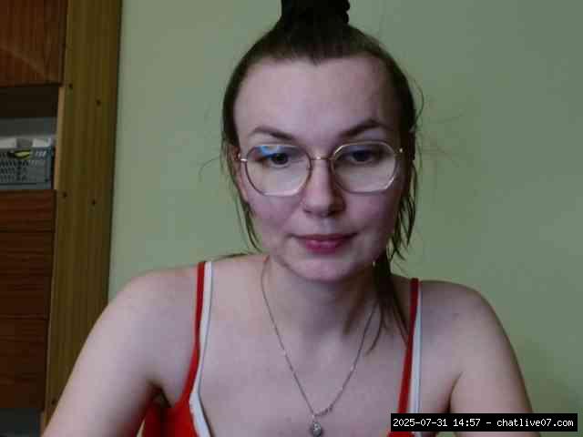 Shaved white, Shaved babes, Group chat for 40 tokens, Full privates for 60 ..., Innocent 14