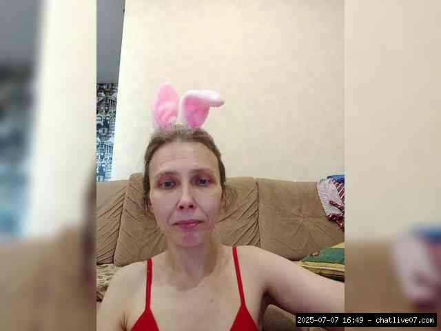 Shaved white, Shaved mature, Group chat for 40 tokens, Full privates for 90..., Cum Swapping 4