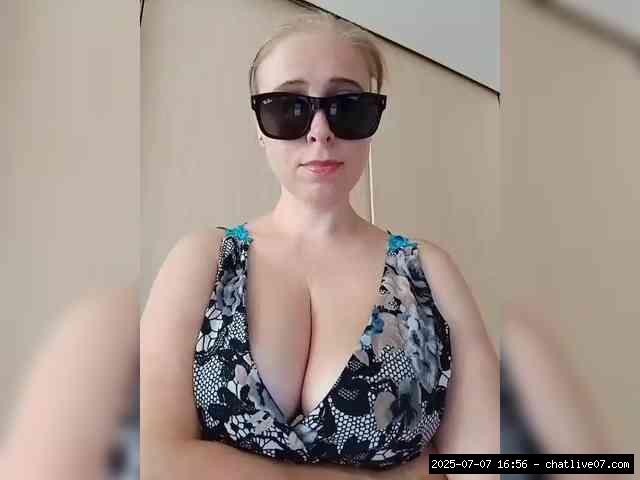 Shaved white, Shaved mature, Group chat for 20 39 tokens, Full privates for..., ball sucking 15