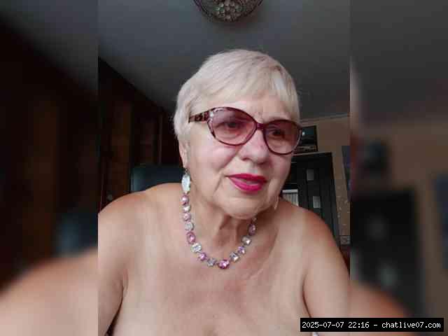Group chat for 20 39 tokens, Full privates for 30 59 tokens, Privates for 3..., tits grannies 1