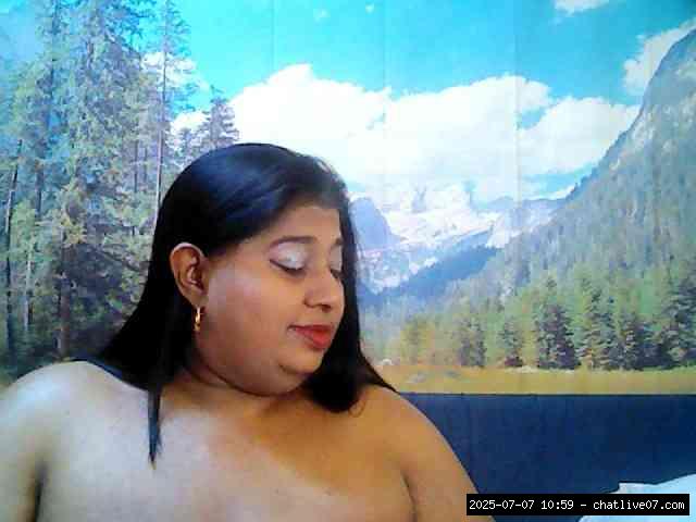 Group chat for 20 39 tokens, Full privates for 90 tokens, Privates for 60 8..., chatting 3