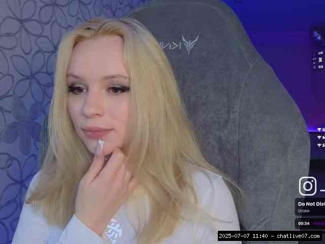 Shaved white, Shaved teens, Full privates for 90 tokens, American, White te..., Tattoos Teens 0
