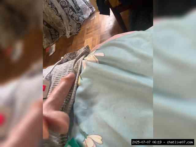 Group chat for 40 tokens, Full privates for 90 tokens, Privates for 60 89 t..., Couples 18
