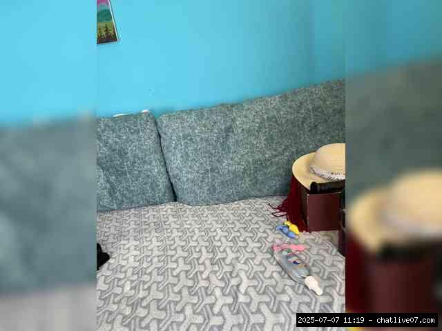 Shaved white, Shaved babes, Group chat for 40 tokens, Full privates for 90 ..., on pussy 3