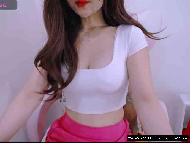 Group chat for 40 tokens, Full privates for 60 89 tokens, Privates for 60 8..., New Babes 16