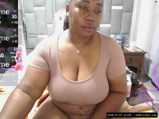 Group chat for 10 19 tokens, Full privates for 30 59 tokens, Privates for 3..., Fingering Ebony 16
