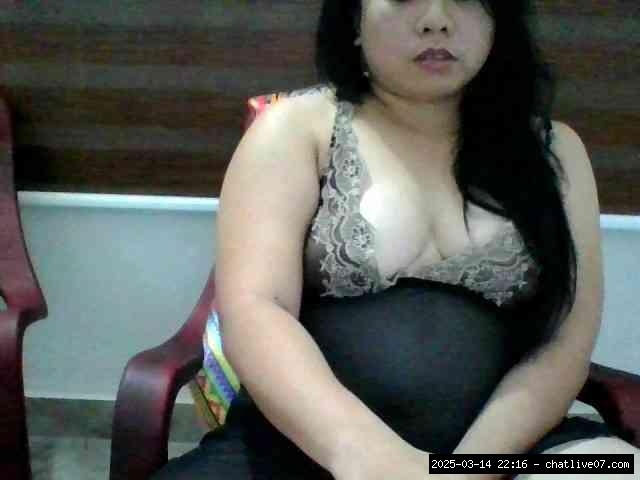 Group chat for 20 39 tokens, Full privates for 30 59 tokens, Privates for 3..., Asian Mature 10