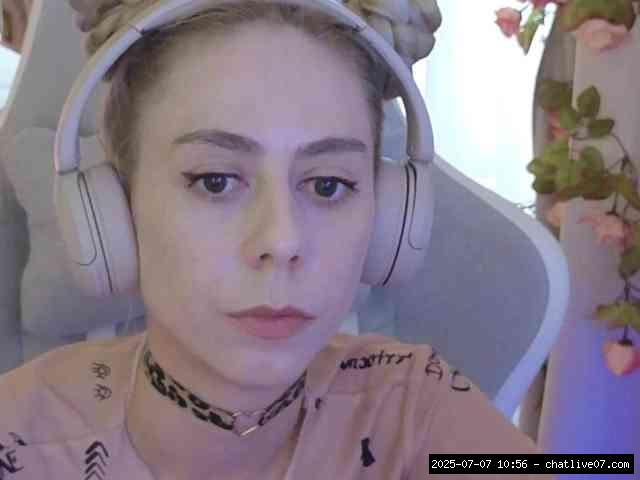 Shaved white, Shaved babes, Group chat for 40 tokens, Full privates for 60 ..., Ukrainian Blondes 12