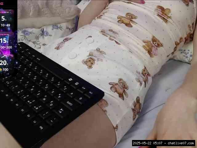 Shaved white, Shaved teens, Group chat for 20 39 tokens, Full privates for ..., white teens 7