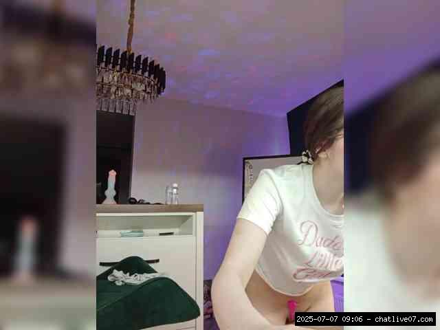 Shaved white, Shaved teens, Group chat for 20 39 tokens, Full privates for ..., Dreaming 14