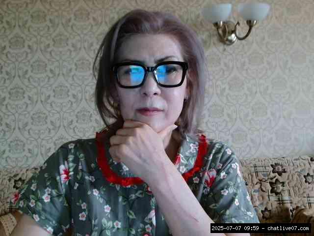 Group chat for 20 39 tokens, Full privates for 60 89 tokens, Privates for 6..., Granny 6