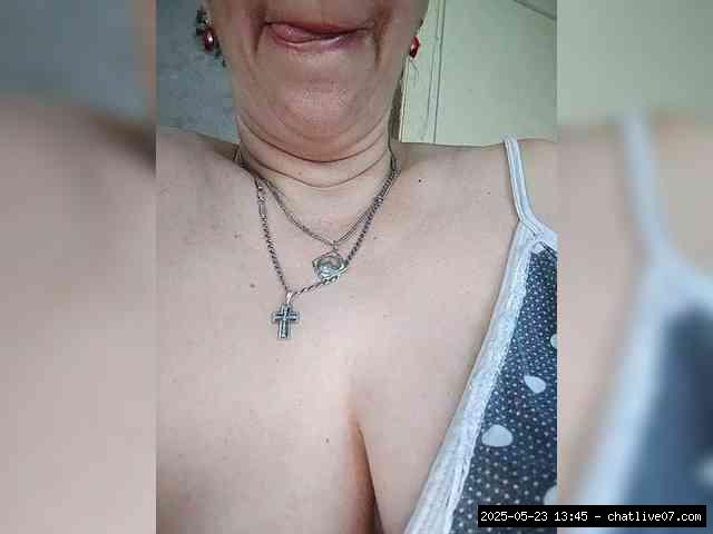 Shaved white, Shaved mature, Group chat for 20 39 tokens, Full privates for..., russian bbw 3