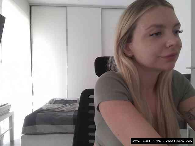 Shaved white, Shaved babes, Group chat for 20 39 tokens, Full privates for ..., Cuminprivateshow 4