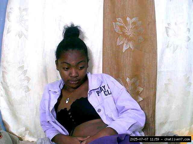 Shaved teens, Shaved ebony, Group chat for 20 39 tokens, Full privates for ..., medium asian 17