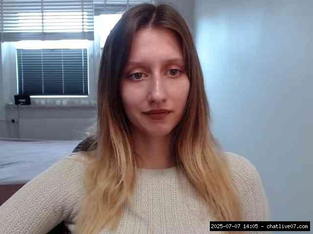 Shaved white, Shaved teens, Group chat for 20 39 tokens, Full privates for ..., housewifes ebony 5