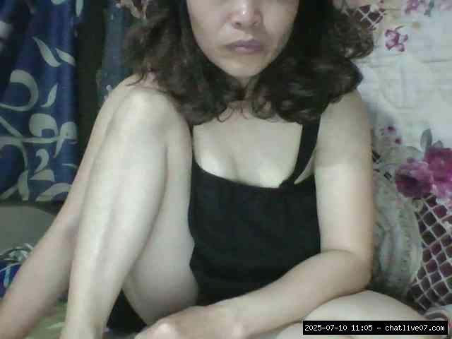 Group chat for 40 tokens, Full privates for 30 59 tokens, Privates for 30 5..., rubbing 17