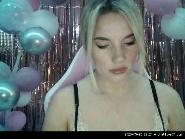 Group chat for 20 39 tokens, Full privates for 60 89 tokens, Privates for 3..., Top 2