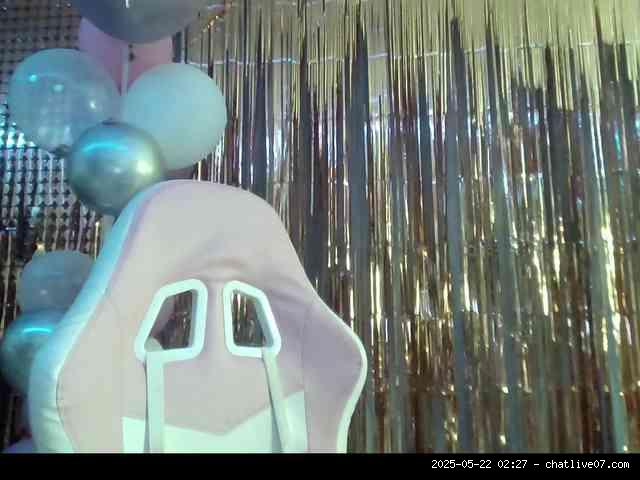 Group chat for 20 39 tokens, Full privates for 60 89 tokens, Privates for 3..., Camshow 8