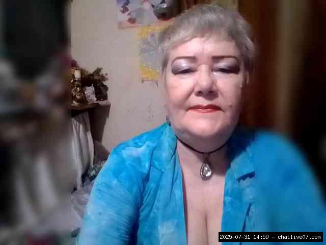 Group chat for 20 39 tokens, Full privates for 90 tokens, Privates for 60 8..., smoking grannies 17