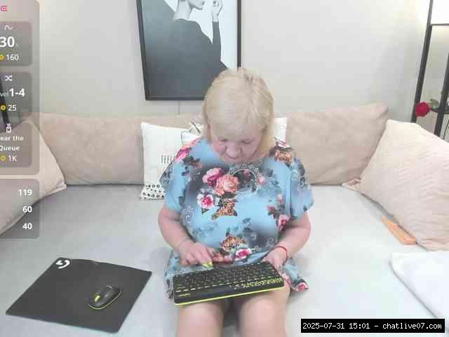 Shaved white, Shaved grannies, Group chat for 40 tokens, Full privates for ..., Smoking Grannies 12