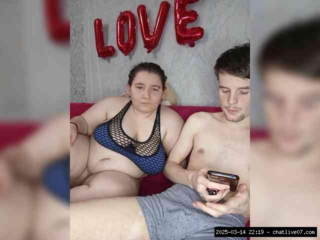 Group chat for 40 tokens, Full privates for 60 89 tokens, Privates for 60 8..., muffdiving 7