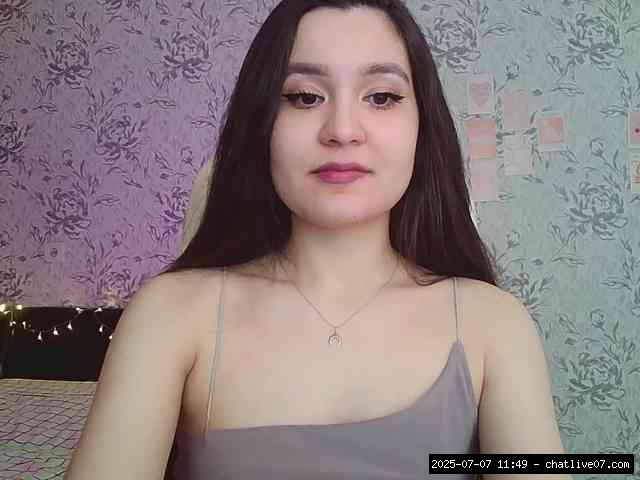 Shaved white, Shaved babes, Group chat for 40 tokens, Full privates for 90 ..., No Fucking 10