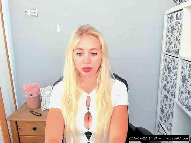 Group chat for 20 39 tokens, Full privates for 90 tokens, Privates for 30 5..., trimmed white 15
