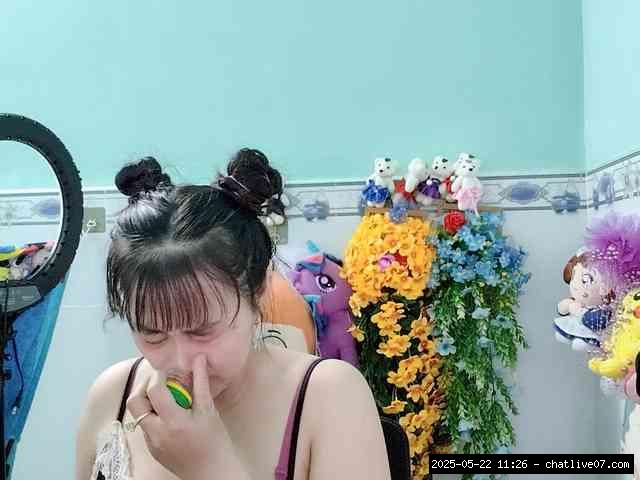 Group chat for 20 39 tokens, Full privates for 30 59 tokens, Privates for 3..., smoking babes 19