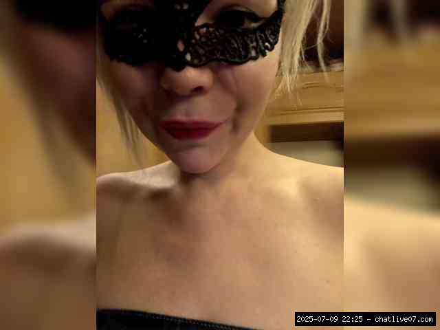 Shaved white, Shaved mature, Group chat for 40 tokens, Full privates for 90..., Cheap Privates White 6