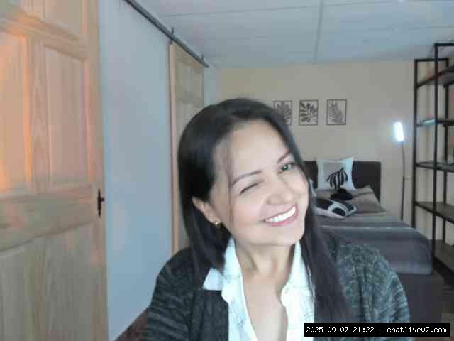 Shaved latina, Shaved grannies, Group chat for 20 39 tokens, Full privates ..., italian grannies 15
