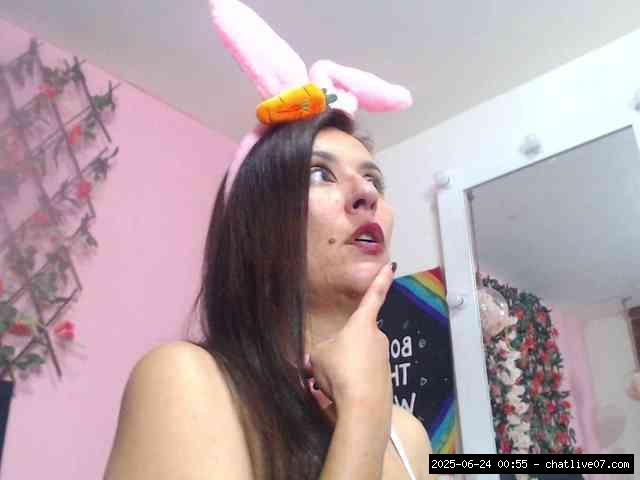 Shaved mature, Shaved latina, Group chat for 20 39 tokens, Full privates fo..., spanish 9