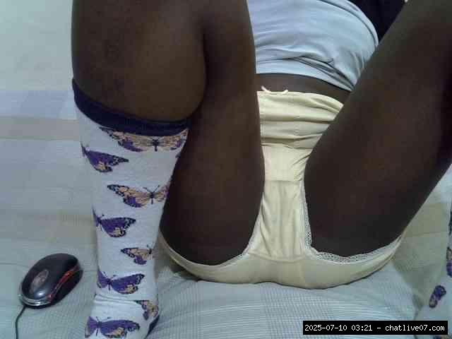 Group chat for 20 39 tokens, Full privates for 90 tokens, Privates for 60 8..., Blondegirl 4