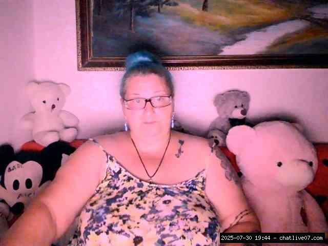 Shaved white, Shaved grannies, Group chat for 20 39 tokens, Full privates f..., smoking grannies 1