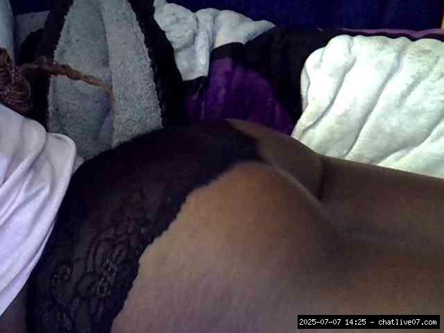 Group chat for 20 39 tokens, Full privates for 30 59 tokens, Privates for 3..., Ebony Masturbation 18