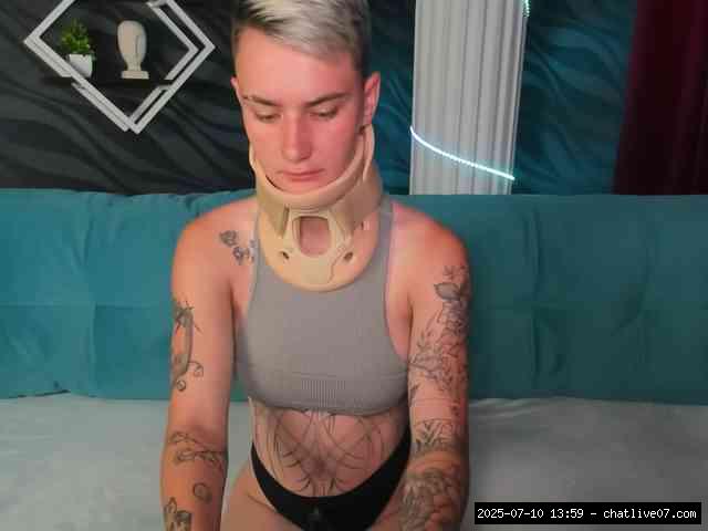Shaved white, Shaved teens, Group chat for 40 tokens, Full privates for 90 ..., White Teens 6