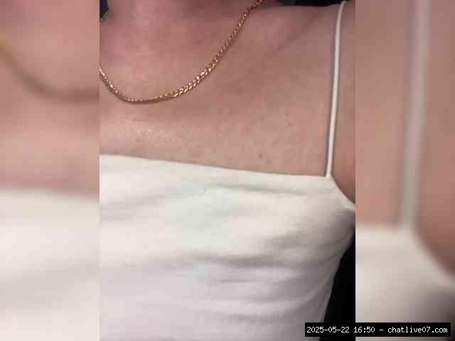 Group chat for 20 39 tokens, Full privates for 90 tokens, Privates for 60 8..., Suck 6