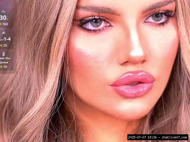 Shaved white, Shaved babes, Group chat for 20 39 tokens, Full privates for ..., Fine 0