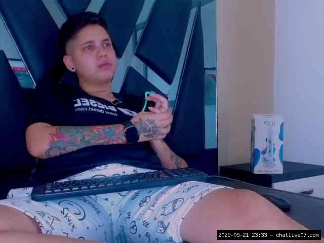 Group chat for 20 39 tokens, Full privates for 90 tokens, Privates for 60 8..., babe 11