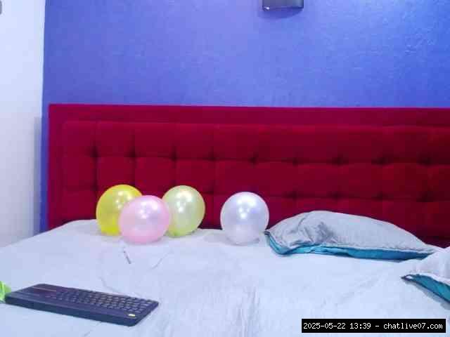 Shaved latina, Shaved babes, Group chat for 20 39 tokens, Full privates for..., New Cheap Privates 12
