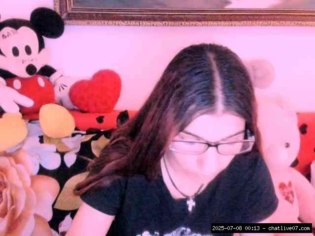Group chat for 20 39 tokens, Full privates for 60 89 tokens, Privates for 3..., medium indian 1